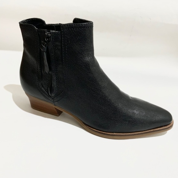 Cole Haan Women's Nella Booties (65mm)Block Heel Black Leather Ankle Boots 9 - Picture 4 of 13